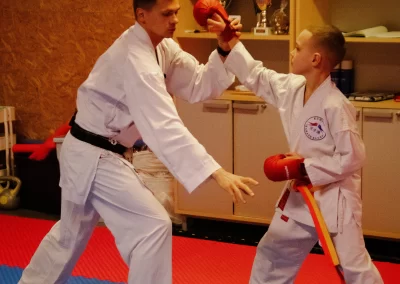 kumite karatē treniņš